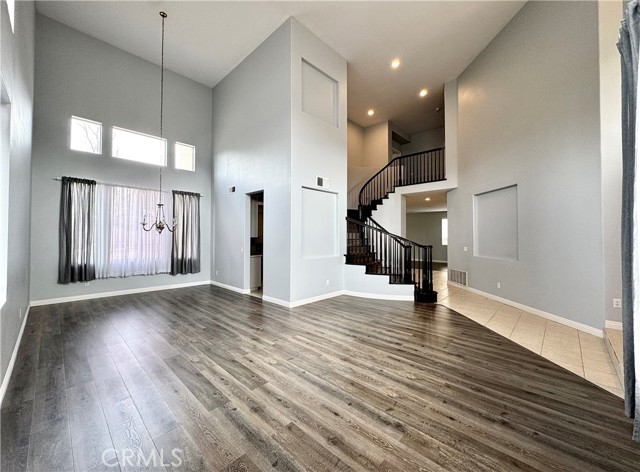 Detail Gallery Image 14 of 74 For 16331 Brookstone, La Mirada,  CA 90638 - 5 Beds | 3 Baths