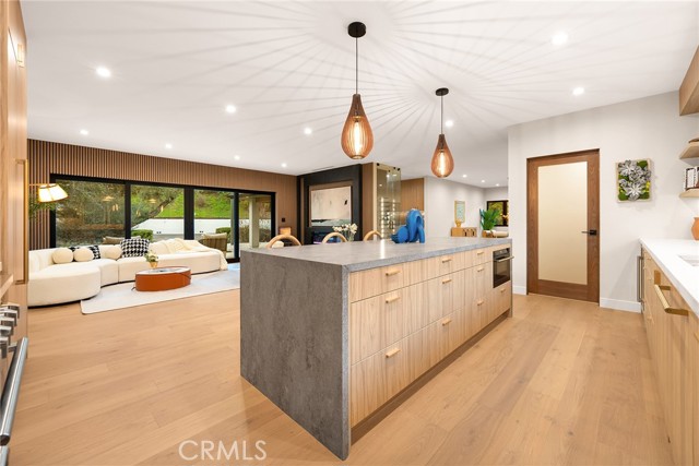 Image 36 of 75 For 775 Linda Vista