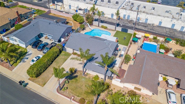 10245 Poulsen Avenue, Montclair CA: https://media.crmls.org/medias/2fda9dfc-6a2f-4ce8-9548-9373d6c35e7d.jpg
