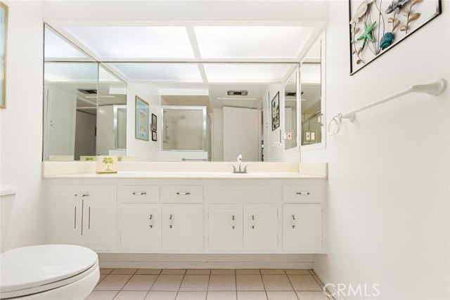 Detail Gallery Image 7 of 19 For 1381 Monterey Rd 62g,  Seal Beach,  CA 90740 - 2 Beds | 1/1 Baths