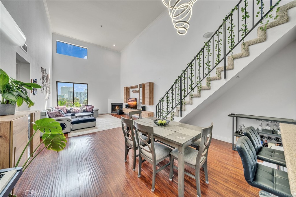 625 S Berendo Street #604