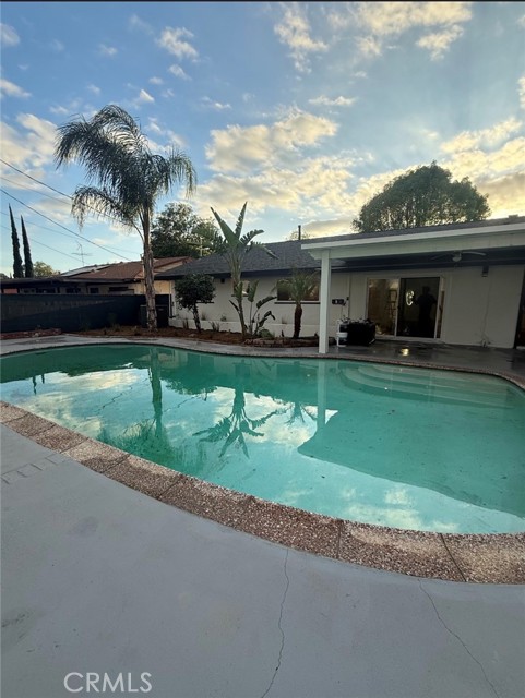 Front Image Thumbnail for CRSB26071968