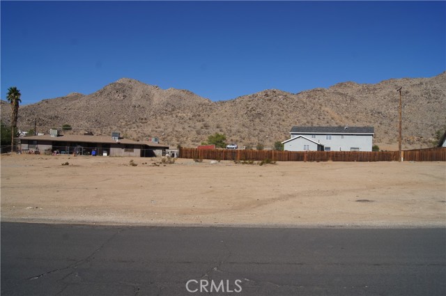 0 Carlisle Rd, Apple Valley, California 92307, ,Land,For Sale,0 Carlisle Rd,CRPF22219723