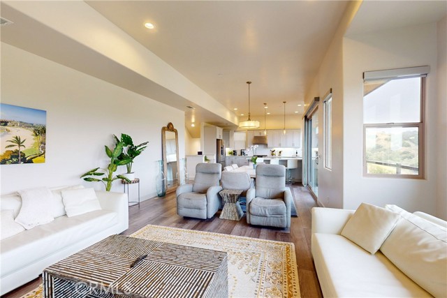 Detail Gallery Image 17 of 61 For 1009 Canyon Ln, Pismo Beach,  CA 93449 - 3 Beds | 2/1 Baths