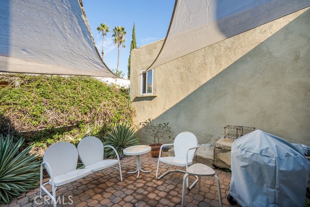 Detail Gallery Image 20 of 26 For 1119 Princeton Dr, Glendale,  CA 91205 - 2 Beds | 1 Baths