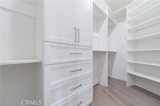 111 Bosque, Irvine CA: https://media.crmls.org/medias/2fdf588e-d1ce-42e2-99e5-bbeebf5d595e.jpg