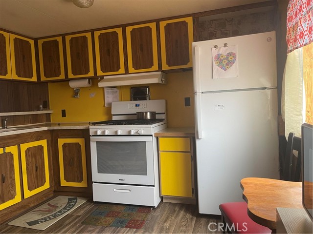 Detail Gallery Image 2 of 12 For 26611 Nudgent St #28,  Boron,  CA 93516 - 2 Beds | 1 Baths