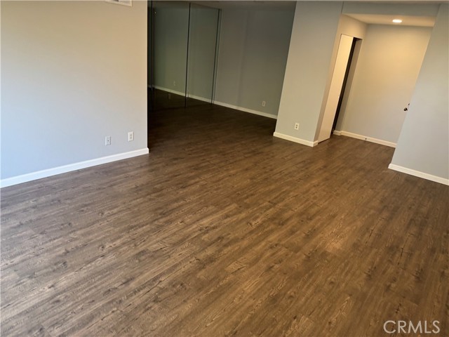 Detail Gallery Image 8 of 28 For 13602 La Jolla Cir #B,  La Mirada,  CA 90638 - 2 Beds | 2 Baths