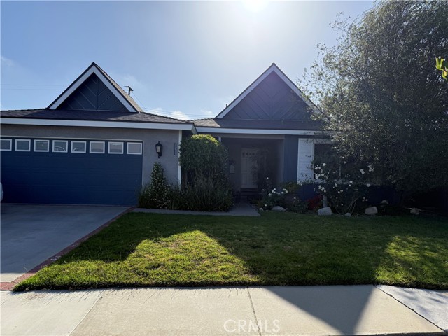 Detail Gallery Image 1 of 39 For 15911 Dundalk Ln, Huntington Beach,  CA 92647 - 3 Beds | 2 Baths