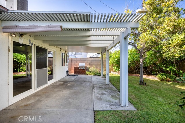 14673 Hawes Street photo 49