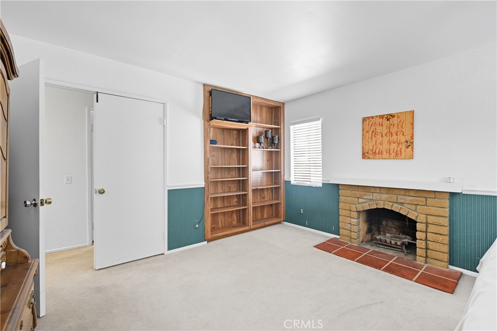 2fe2c021 34ff 4944 B1a2 044ef0eb8239