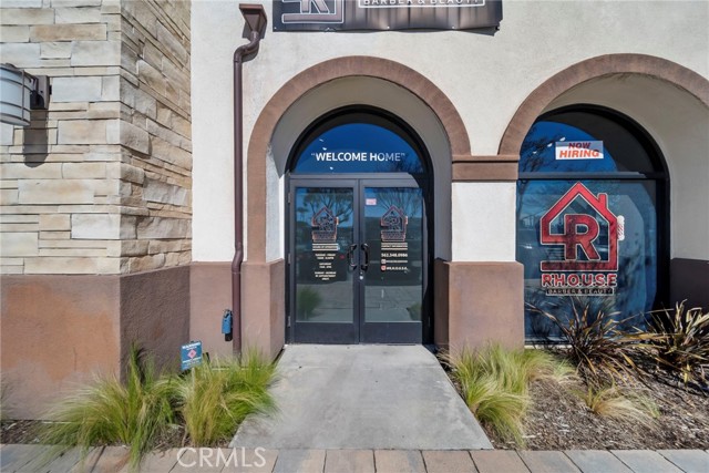 Detail Gallery Image 16 of 61 For 9339 Alondra Bld #2,  Bellflower,  CA 90706 - 3 Beds | 4 Baths