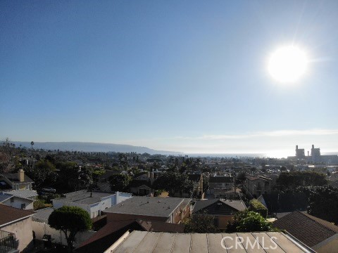 Detail Gallery Image 11 of 42 For 819 N. Maria, Redondo Beach,  CA 90277 - 3 Beds | 1 Baths