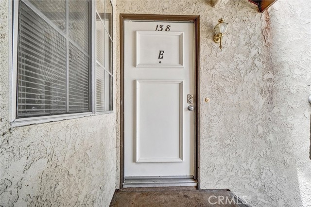 23302 La Mar, Mission Viejo CA: https://media.crmls.org/medias/2fe53665-3d61-461a-a55a-27e03a74fd71.jpg