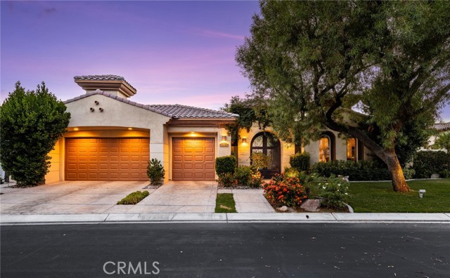 56102 Baltusrol, La Quinta CA: https://media.crmls.org/medias/2fe57006-de57-4d85-8447-00d0b2d622fb.jpg