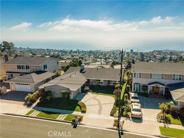 28303 Ella Road, Rancho Palos Verdes, California 90275, 3 Bedrooms Bedrooms, ,2 BathroomsBathrooms,Residential,Sold,Ella,PV21205489