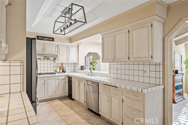 Detail Gallery Image 20 of 51 For 529 Countryside Ln, Chico,  CA 95973 - 4 Beds | 2/1 Baths