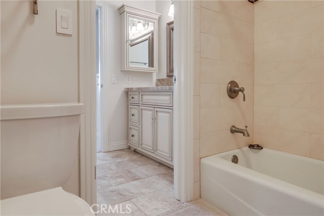 Detail Gallery Image 41 of 73 For 609 Meyer Ln #11,  Redondo Beach,  CA 90278 - 2 Beds | 1/1 Baths
