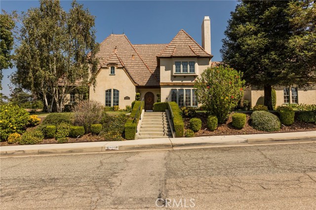 Photo of 1644 Smiley Heights Drive, Redlands, CA 92373