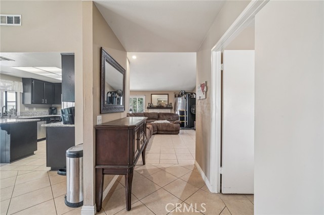 Image 12 of 42 For 7339 Lakeside