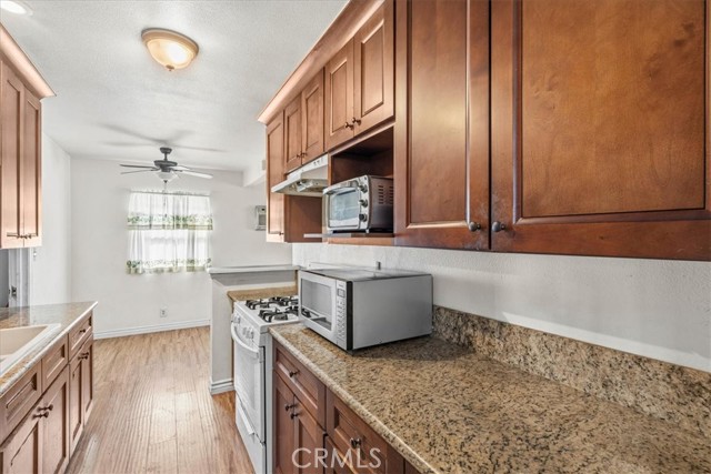 Detail Gallery Image 12 of 35 For 13257 2nd, Chino,  CA 91710 - 2 Beds | 1 Baths