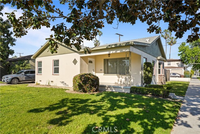 Detail Gallery Image 2 of 26 For 800 N Clementine St, Anaheim,  CA 92805 - 2 Beds | 1 Baths