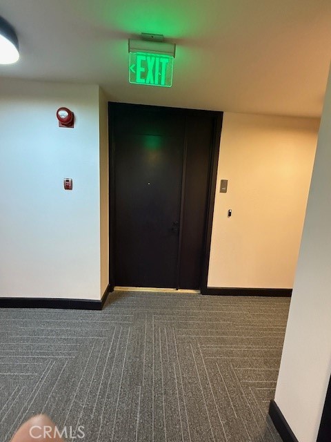 321 S San Vicente S Boulevard, Los Angeles CA: https://media.crmls.org/medias/2fe8df84-5f40-43b1-87ac-828ec31063c6.jpg