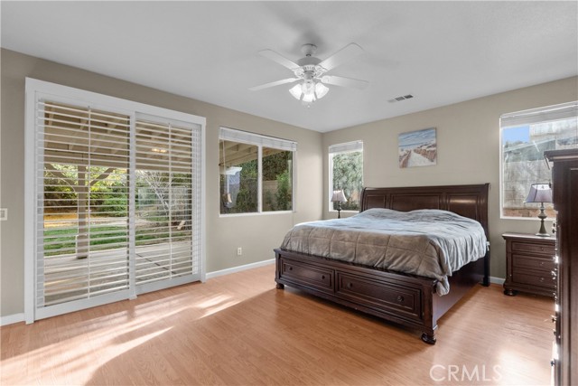 Detail Gallery Image 26 of 59 For 39926 Meadowcrest Way, Palmdale,  CA 93551 - 5 Beds | 3 Baths