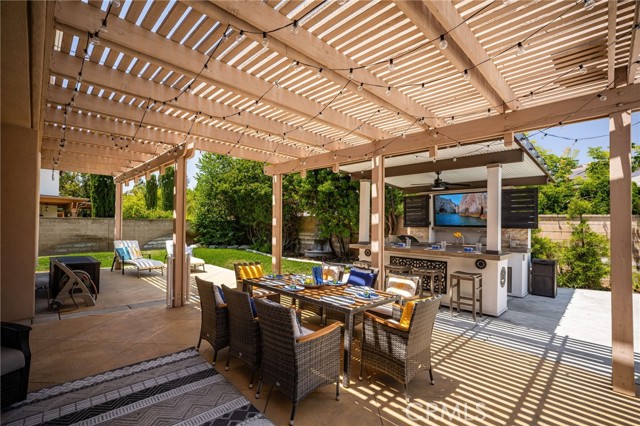 2965 Bluegrass Lane, Fullerton CA: https://media.crmls.org/medias/2feb40ec-5b38-4f75-9915-0177756ca403.jpg