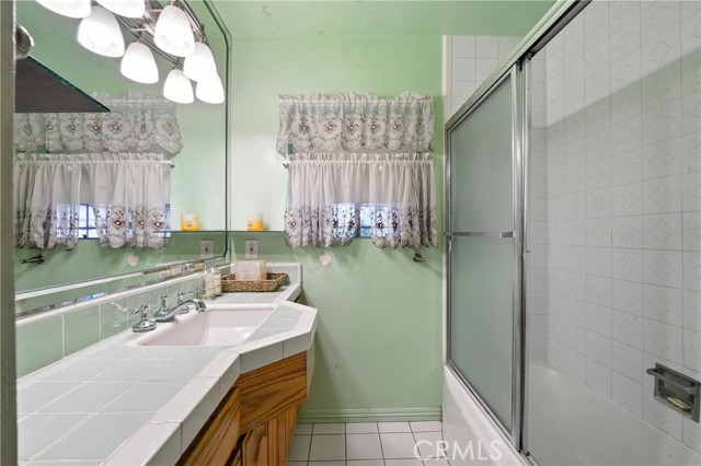 Detail Gallery Image 19 of 28 For 1612 W Poplar St, Compton,  CA 90220 - 3 Beds | 2 Baths