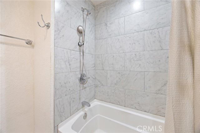 1838 S Artesia Street, Santa Ana CA: https://media.crmls.org/medias/2fec9290-0dad-454e-af10-a30843868b01.jpg