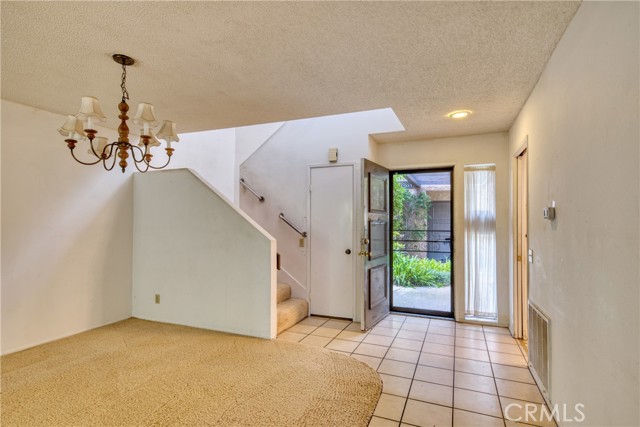 Detail Gallery Image 8 of 33 For 267 Linwood Ave #E,  Monrovia,  CA 91016 - 2 Beds | 2/1 Baths
