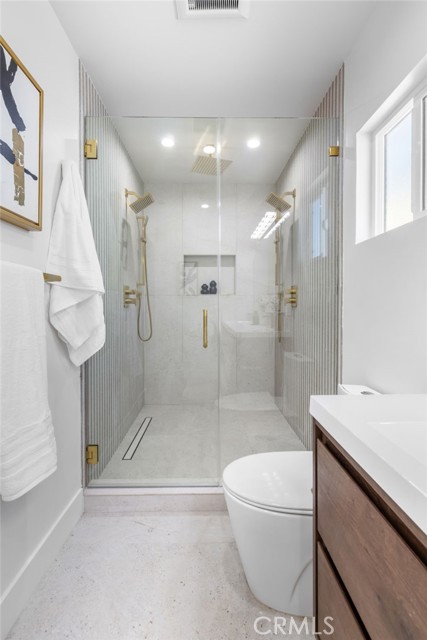 Detail Gallery Image 24 of 69 For 1504 N California, Burbank,  CA 91505 - – Beds | – Baths