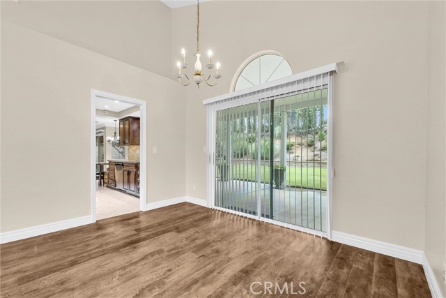 1070 Cannon Road, Riverside CA: https://media.crmls.org/medias/2fef4a88-78bd-4856-a7a5-20c68fd4900d.jpg
