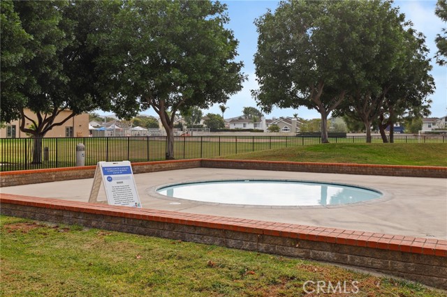 226 Greenmoor, Irvine CA: https://media.crmls.org/medias/2ff0e4d2-c9a0-46ed-9496-b635fccedb44.jpg