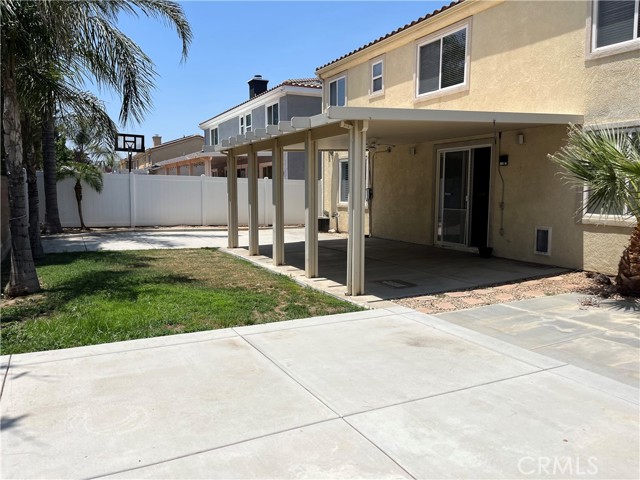 1483 Midnight Sun Drive, Beaumont CA: https://media.crmls.org/medias/2ff10f02-5e8d-44cc-adf6-bfb21ff3c56f.jpg