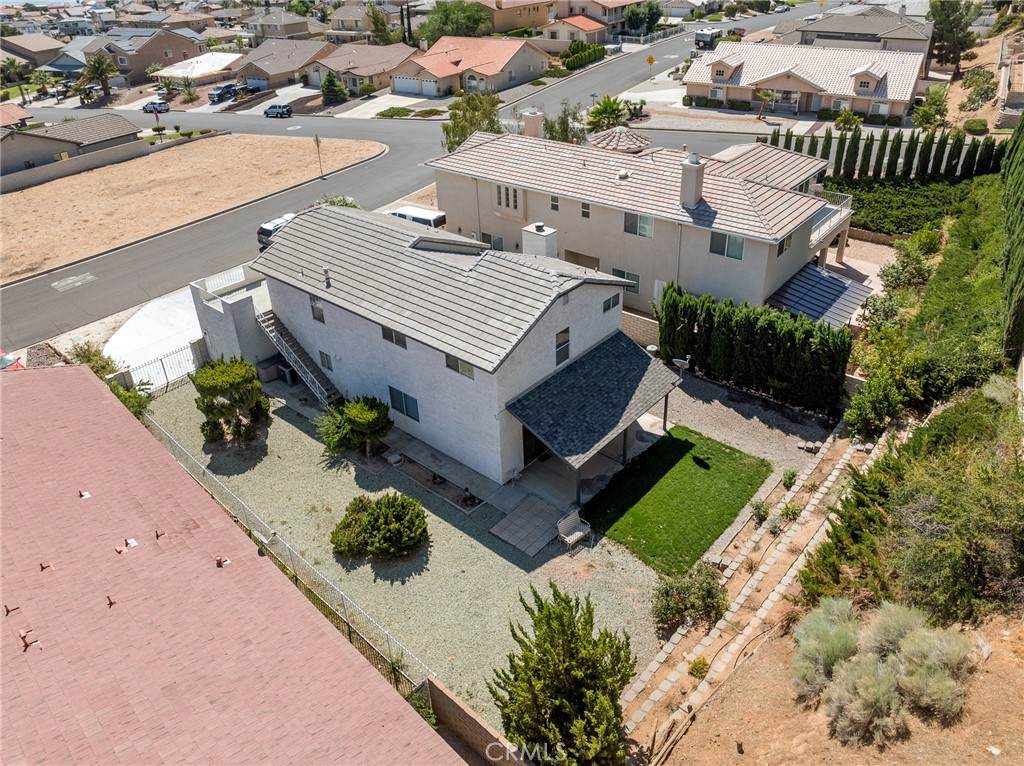 https://media.crmls.org/medias/2ff15311-58f2-4e36-9355-0ab1c8c4166c.jpg?preset=X-Large