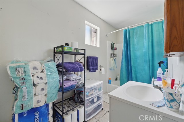 Detail Gallery Image 32 of 50 For 14276 Aztec St, Sylmar,  CA 91342 - 5 Beds | 4 Baths