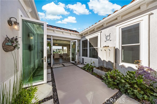 Detail Gallery Image 25 of 58 For 58 Victoria, Newport Beach,  CA 92660 - 3 Beds | 3 Baths