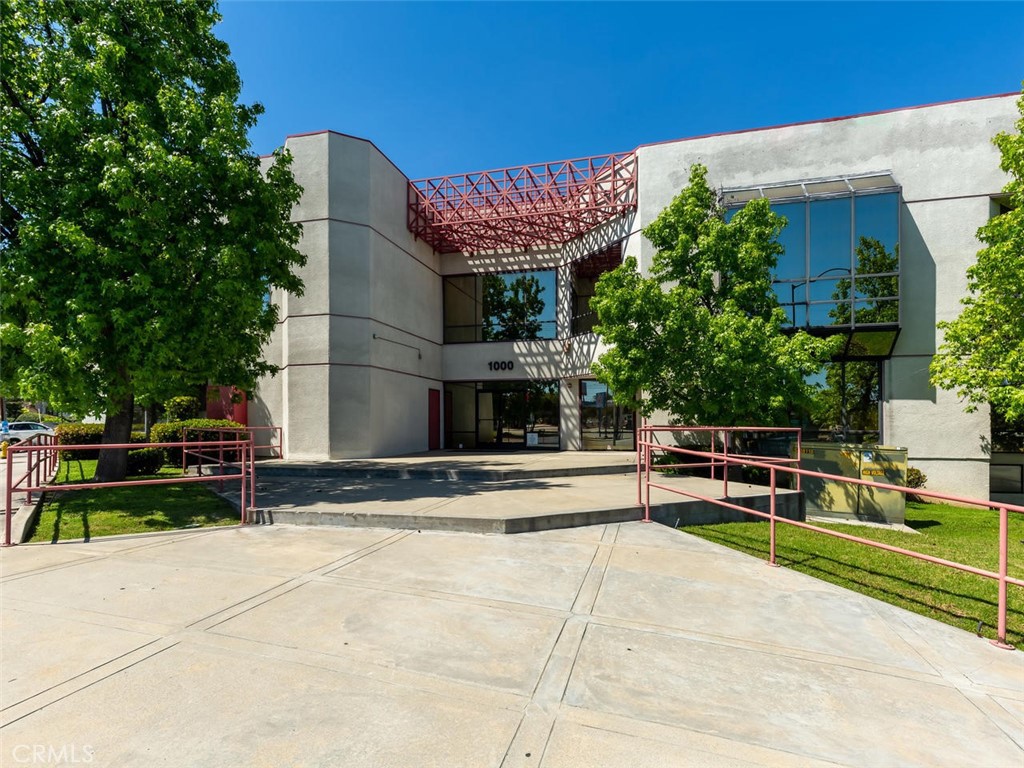 1000 San Gabriel Boulevard