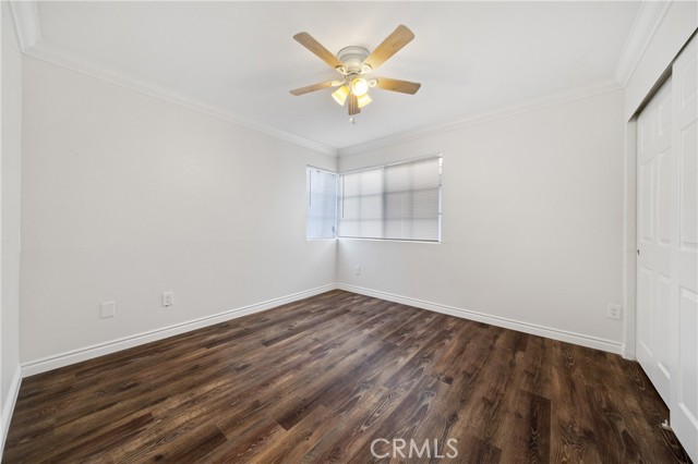 Detail Gallery Image 16 of 31 For 16377 Lakeshore 6k,  Lake Elsinore,  CA 92530 - 2 Beds | 2/1 Baths