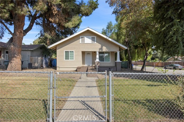 2015 N Arrowhead Ave, San Bernardino, CA 92405