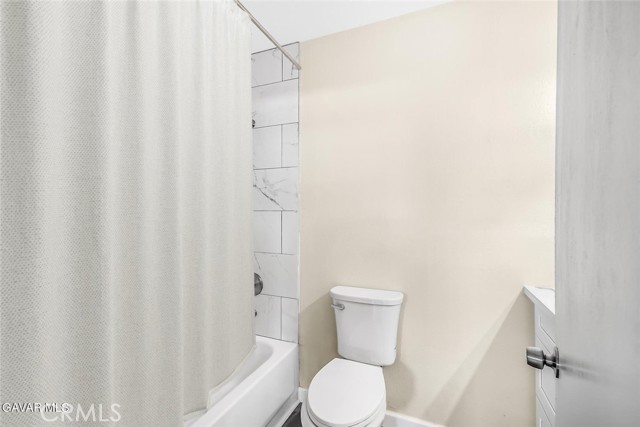 Detail Gallery Image 17 of 21 For 2733 Coria Pl, Palmdale,  CA 93550 - 3 Beds | 2 Baths