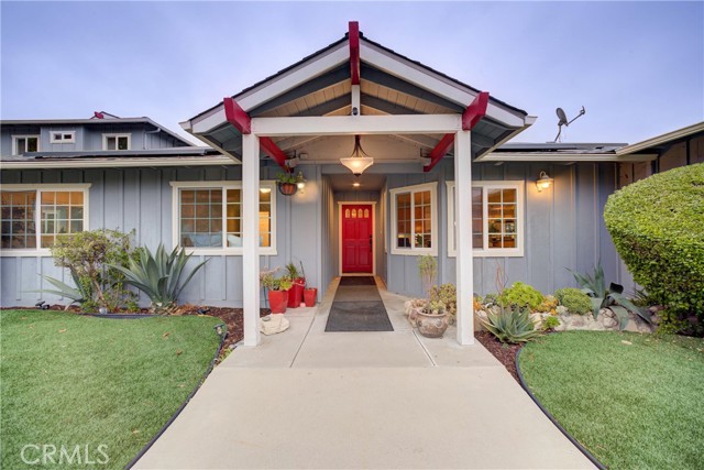 Detail Gallery Image 1 of 36 For 6001 Joan Pl, San Luis Obispo,  CA 93401 - 5 Beds | 4/1 Baths