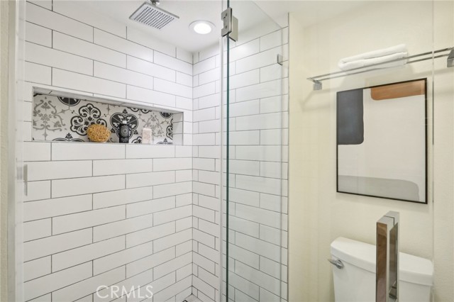 Detail Gallery Image 28 of 43 For 2909 Arizona Ave #3,  Santa Monica,  CA 90404 - 3 Beds | 2/1 Baths