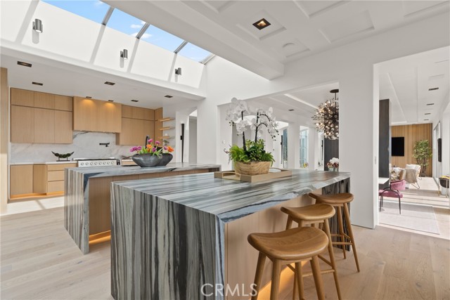 Detail Gallery Image 49 of 70 For 1409 Dolphin Terrace, Corona Del Mar,  CA 92625 - 5 Beds | 5/2 Baths