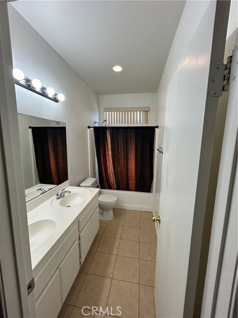 Detail Gallery Image 15 of 15 For 12673 Field Way, Victorville,  CA 92395 - 4 Beds | 2 Baths