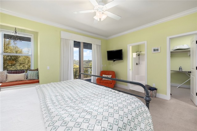 39828 Granite Ridge Lane, Bass Lake CA: https://media.crmls.org/medias/2ff8bbe3-d5f9-4569-9b8c-92654e4d1e9d.jpg