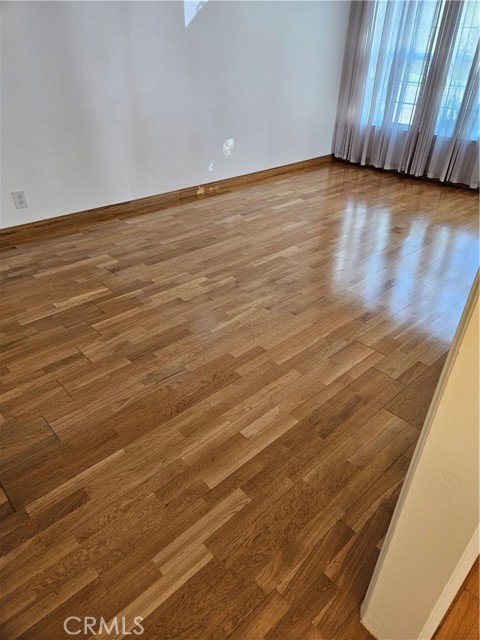 Detail Gallery Image 17 of 39 For 18237 Valley Vista Bld, Tarzana,  CA 91356 - 2 Beds | 1 Baths