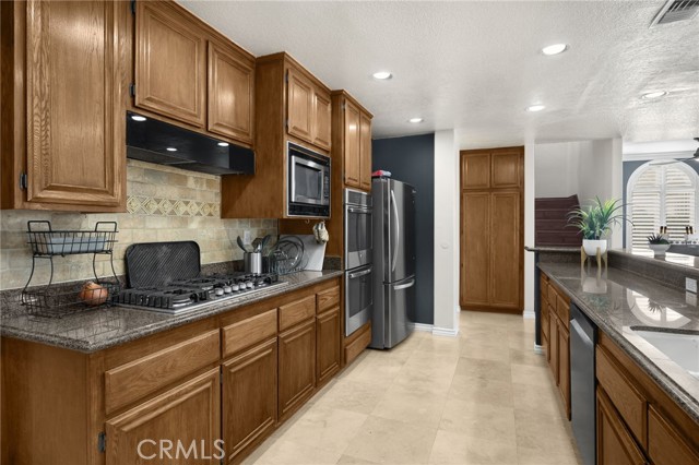 Detail Gallery Image 18 of 75 For 5265 Avenida De Kristine, Yorba Linda,  CA 92887 - 5 Beds | 3/1 Baths